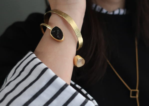 �u���X���b�g �A�N�Z�T���[ �^�J