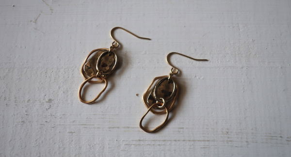 �s�A�X �A�N�Z�T���[ �^�J