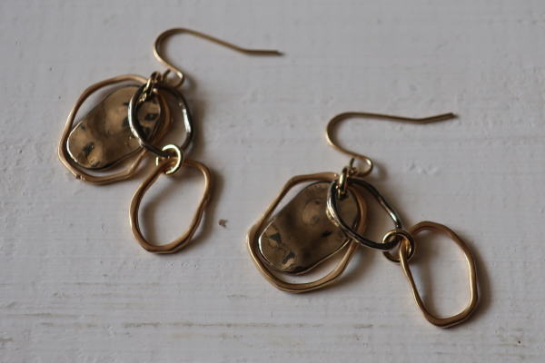 �s�A�X �A�N�Z�T���[ �^�J