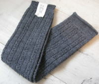 �h�i�`������