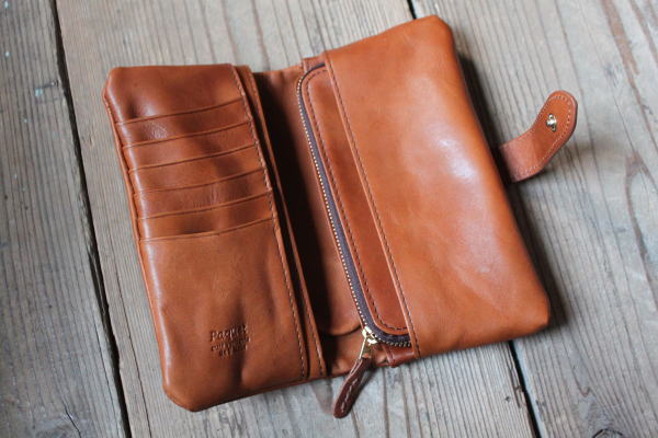 �{�v ���U�[ ���z