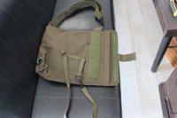 �V�����_�[�o�b�O US �����Y