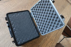 ipad持ち運び便利なケース