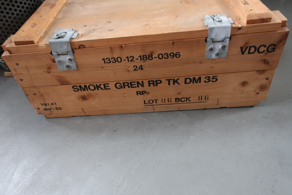 ガレージに置きたいウッドボックス