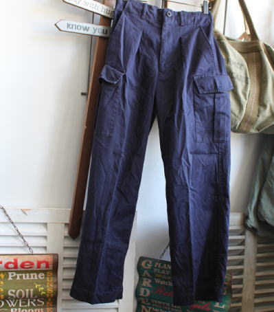 �C�M���X�J�[�S�p���c ����������