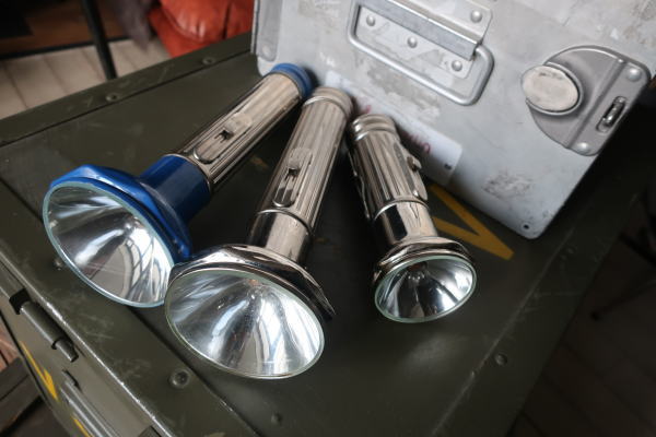 チェコの渋い懐中電灯