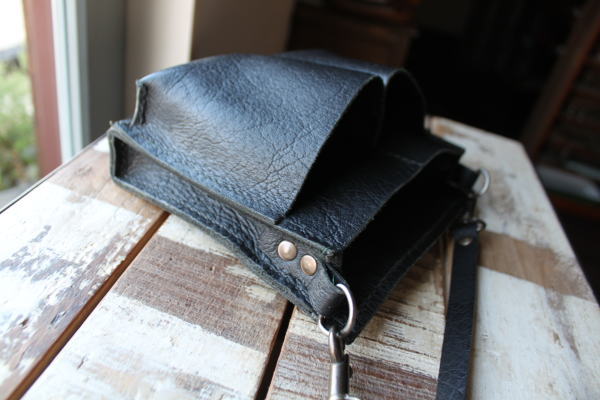 �{�v ���U�[ �o�b�O