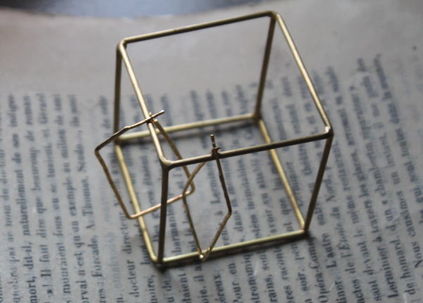 �A�N�Z�T���[ �s�A�X �u���X���b�g