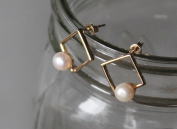 ナチュラルファッション アクセサリー ピアス