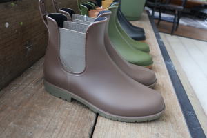 ���C�� ���C���u�[�c�@�S�A