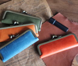 カラー豊富で　持ち歩いてもおしゃれなレザー印鑑ケース