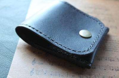 �{�v ���U�[ �J�[�h�P�[�X