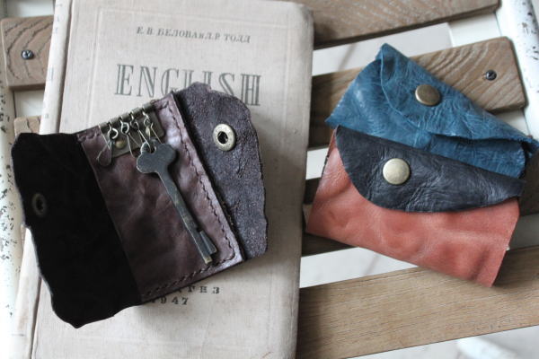 ���U�[ �L�[�P�[�X ���v