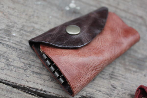 ���U�[ �L�[�P�[�X ���v