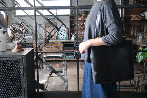 ���U�[ �g�[�g�o�b�N ���v