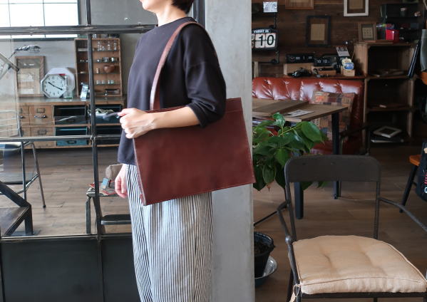 ���U�[ �o�b�O �{�v